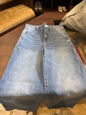 Daze denim size 25 wide leg hug
